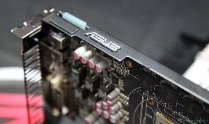 ASUSHD7870dissipatore 3